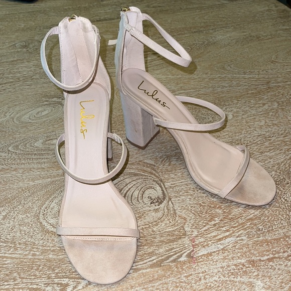 Lulus Shoes - Lulu’s Isabella Nude Heels in size 8